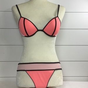 Victoria’s Secret color block teeny bikini. Sz Top:34B /Bottom: L